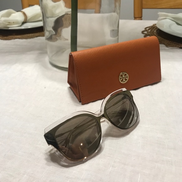 Tory Burch Accessories - Tory Burch Sunglasses